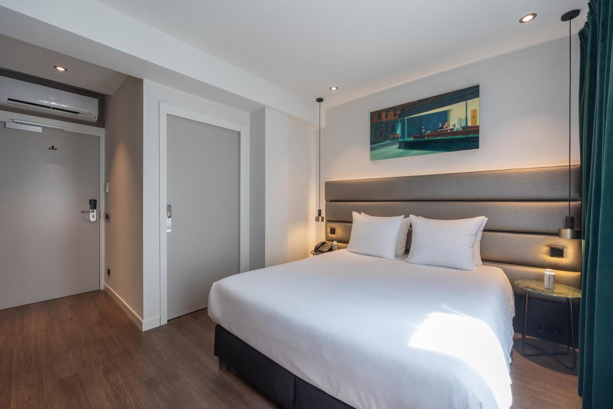Boutique Hotel Corona La Haya Habitación foto